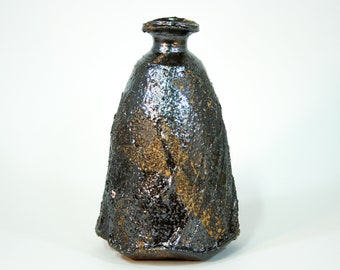 Tokkuri. Handmade stoneware bottle. Wabi sabi studio pottery.