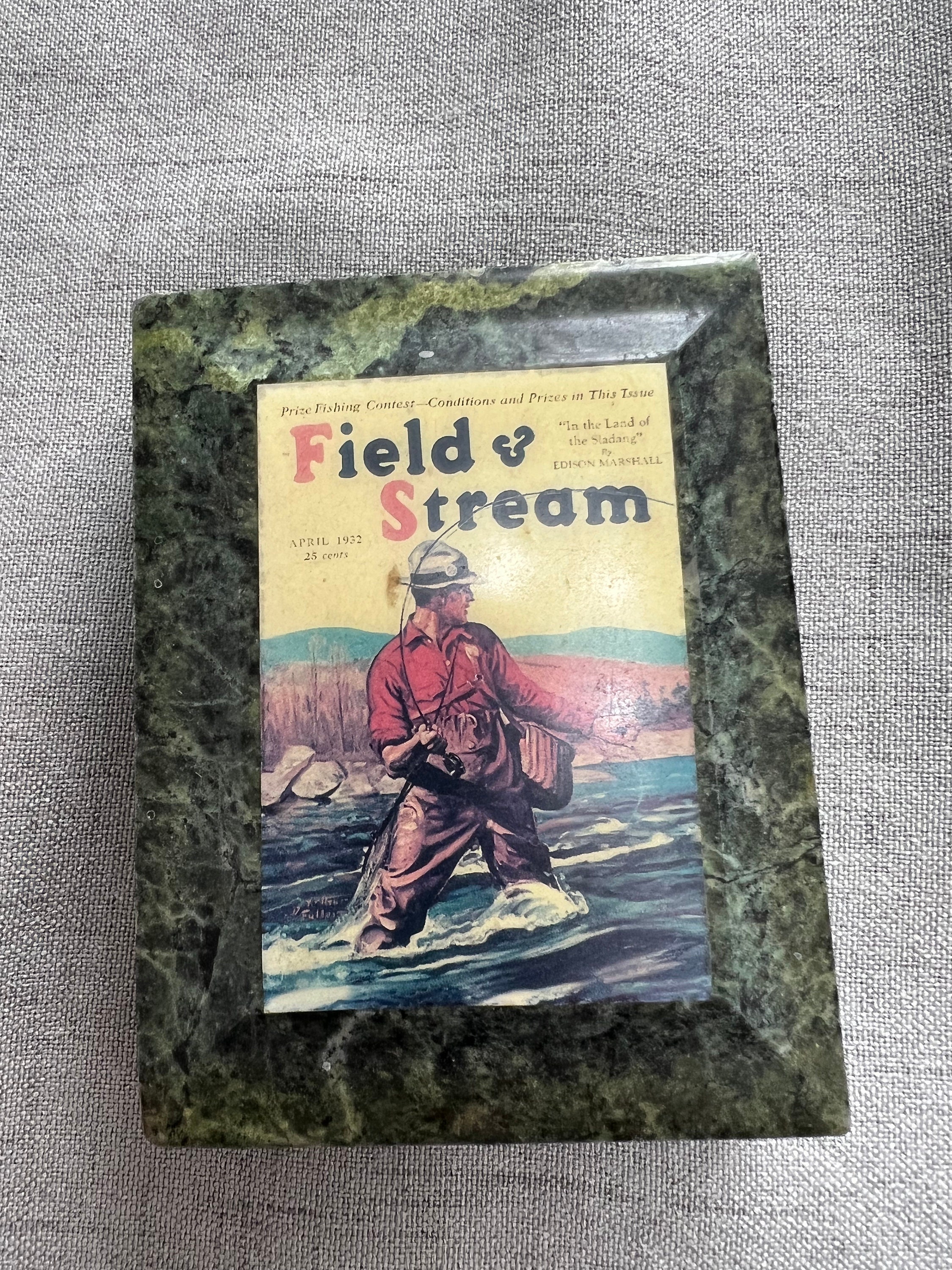 Field & Stream Paperweight 