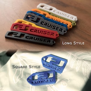 Porte-clés - Plastique, format de poche, Plusieurs couleurs, inscription FJ Cruiser incluse