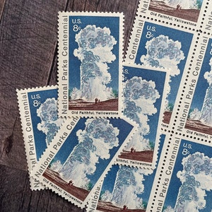 10 Sellos postales vintage del Parque Nacional Yellowstone de 8 céntimos. Old Faithful. Wyoming. Correo del Parque Nacional. Sellos MNH sin usar.