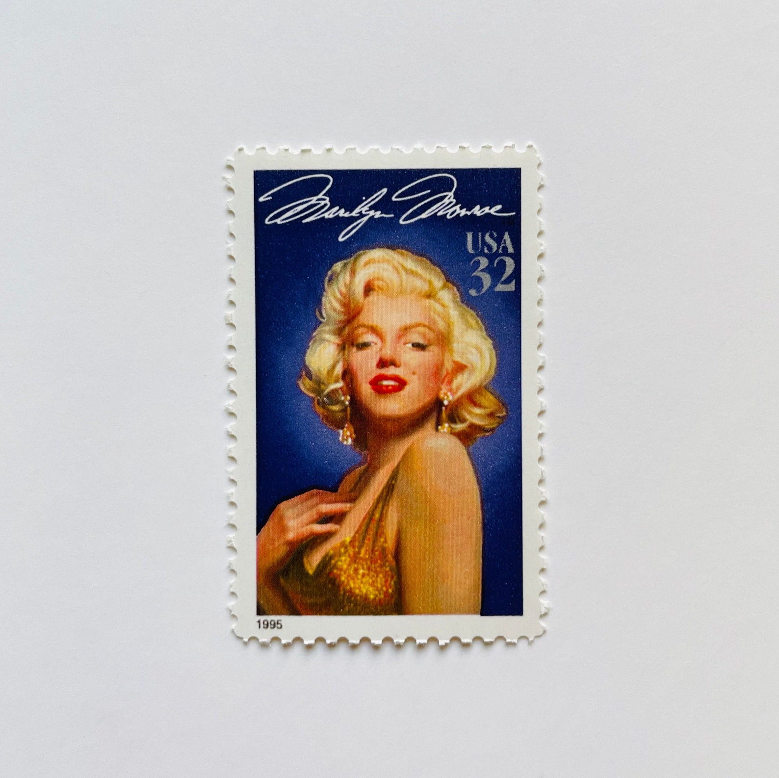 5 Marilyn Monroe 32 Cent Vintage Postage Stamps. Legends of Hollywood