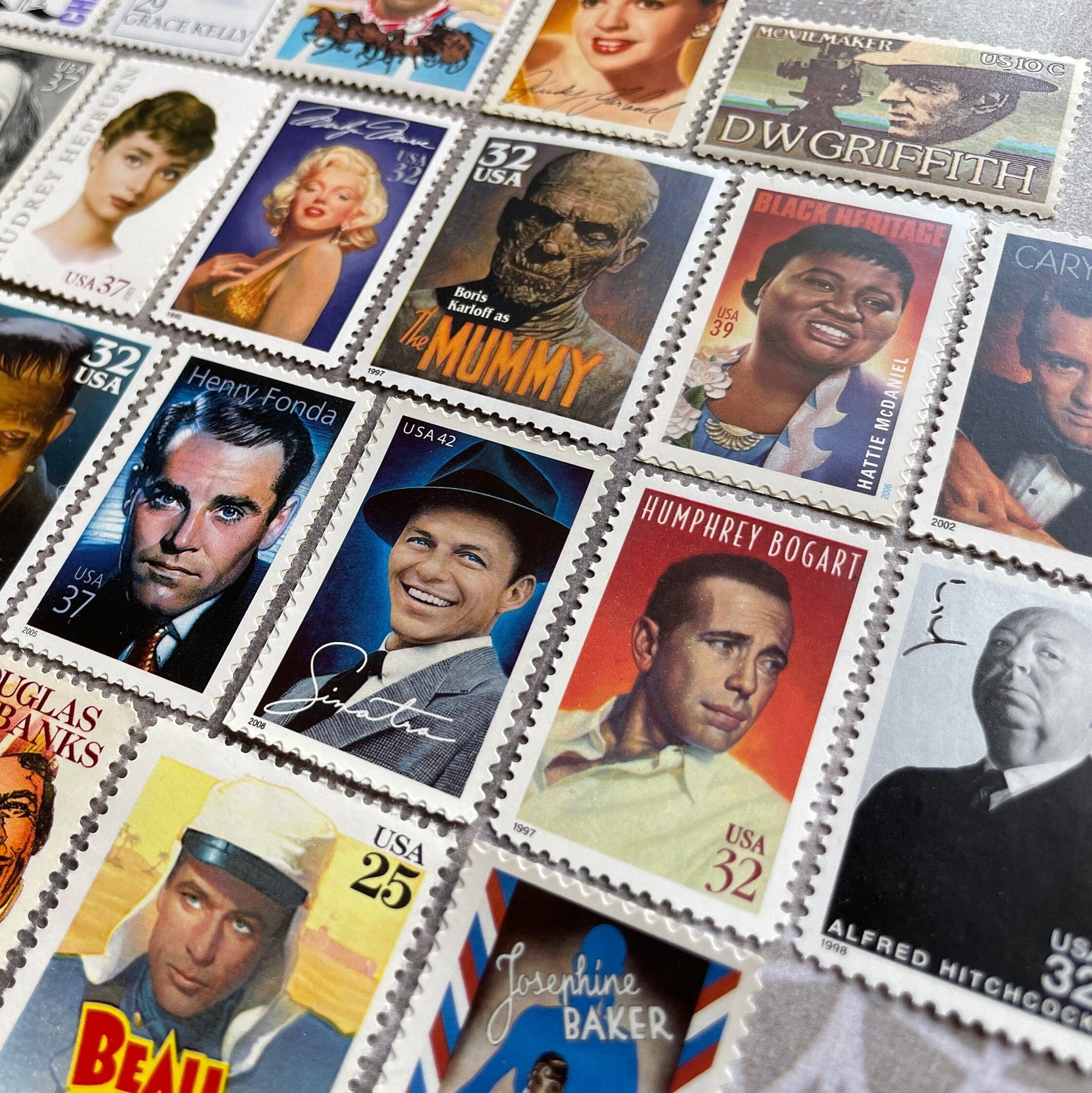 クラシック映画スターの切手 10 枚。MNH ハリウッドスターのランダムな