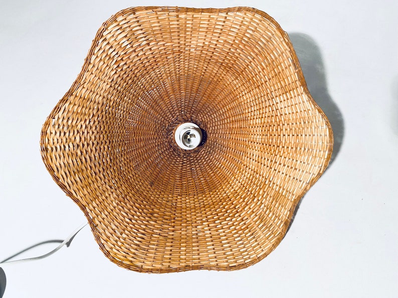 Hänglampa i rotting från mitten av århundradet / Boho vintage-inredning i 70-talsstil bild 6