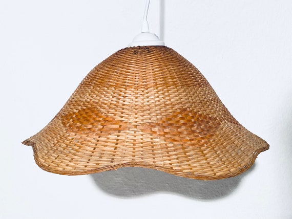 Mid-Century Wicker Rattan Hanging Lamp / 70s Boho Vintage Decor