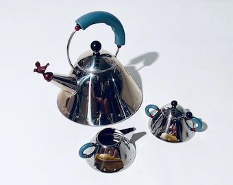 Set Alessi Michael Graves in cromo / Bollitore 9093 per latte e zucchero, teiera e caffè / Design vintage anni '80