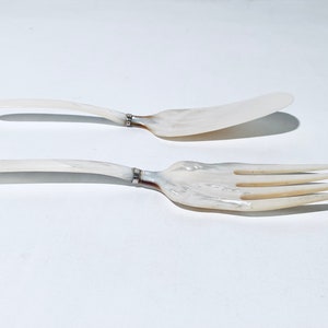 Antique Mother Of Pearl Salad Servers / Vintage Kitchen Decor Bild 6