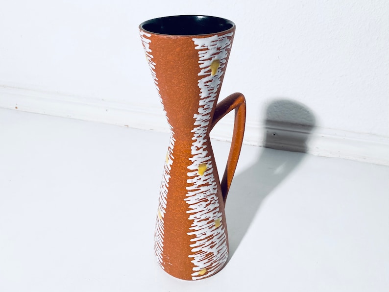 Carstens Tönnieshof 627-29 Hawaii Midcentury Jarra de cerámica marrón WGP / Decoración vintage de la década de 1950 imagen 1