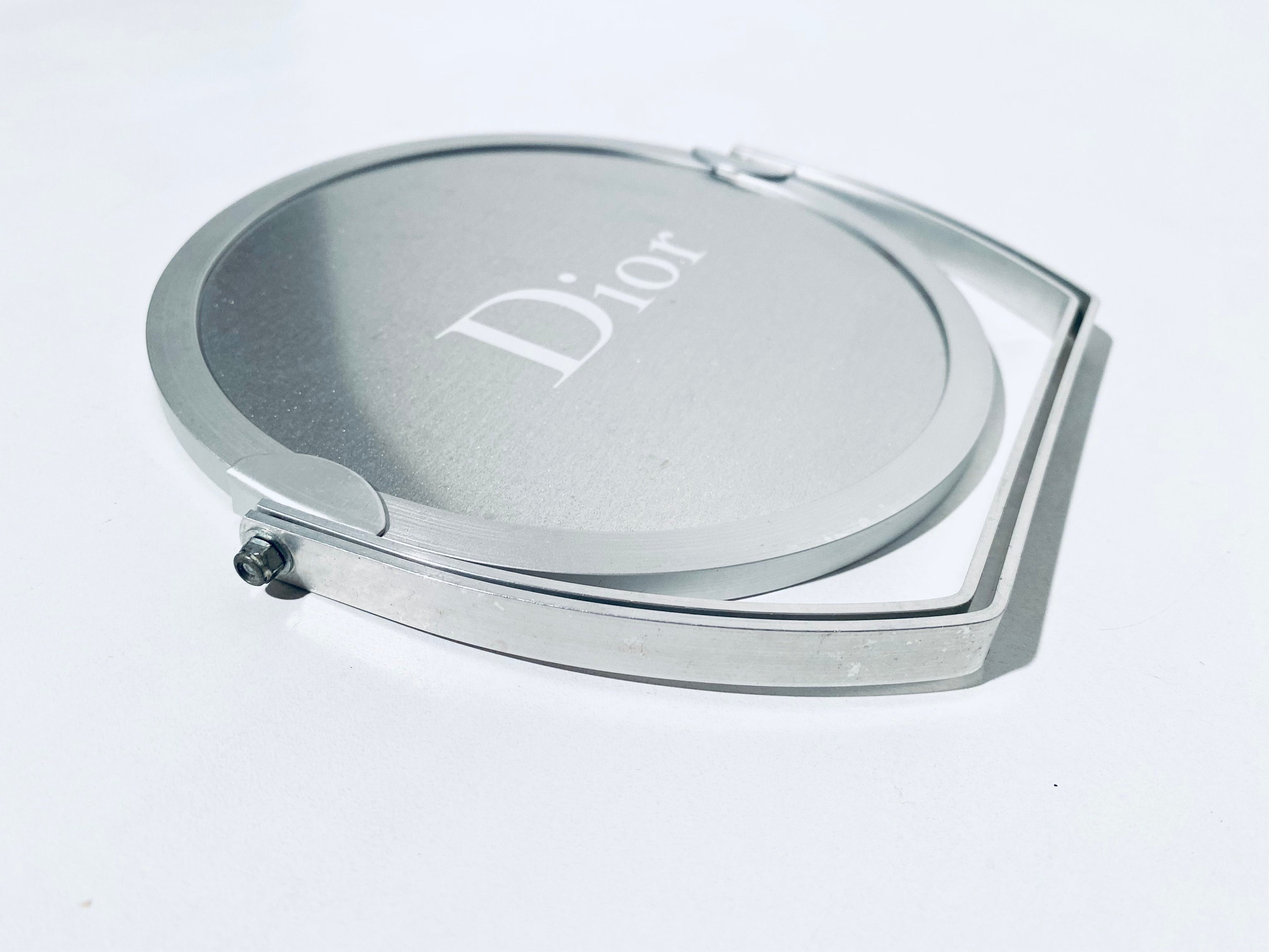 Christian Dior 卓上ミラー 1pc. il_fullxfull.5247982371_lu3z.jpg