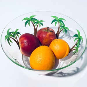 Clear Plastic Fruit Bowl With Palm Tree Motif / Vintage 1970s Decor