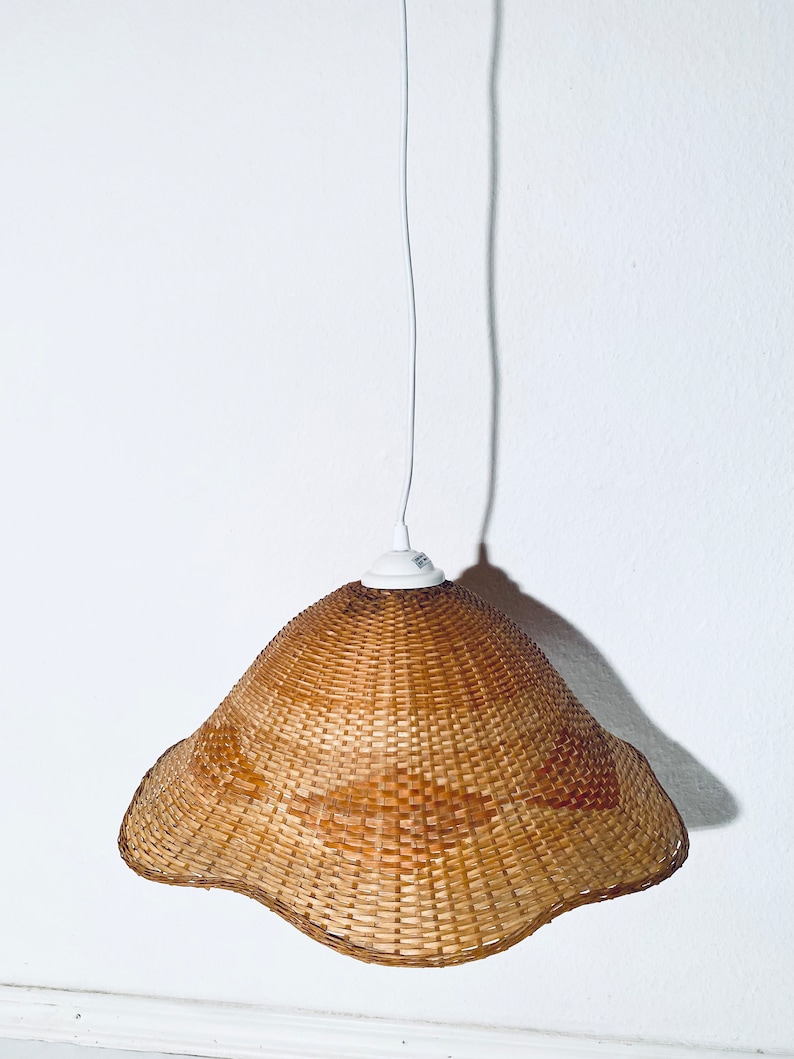 Hänglampa i rotting från mitten av århundradet / Boho vintage-inredning i 70-talsstil bild 2