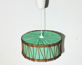 Large Round Green Chequered Cloth With Wicker Frame Hanging Lamp / 60s 70s Vintage Kitchen Decor