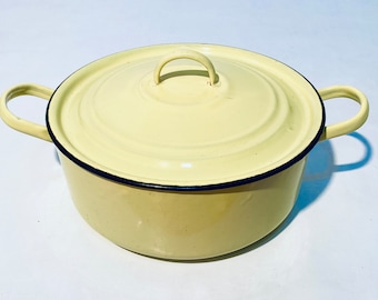 Vintage Yellow Enamel Cooking Pot Stew Pot Decoration / French Kitchenware