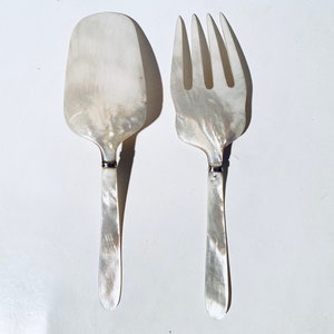 Antique Mother Of Pearl Salad Servers / Vintage Kitchen Decor Bild 10