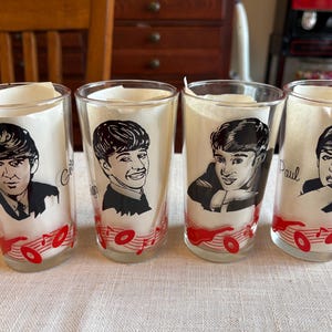 Beatles ジョンレノン vintage グラス The Beatles Vintage Drinking Glasses - Etsy