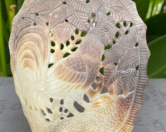 スタンド付き彫刻された真珠貝の雄鶏の貝殻アート - Etsy 日本