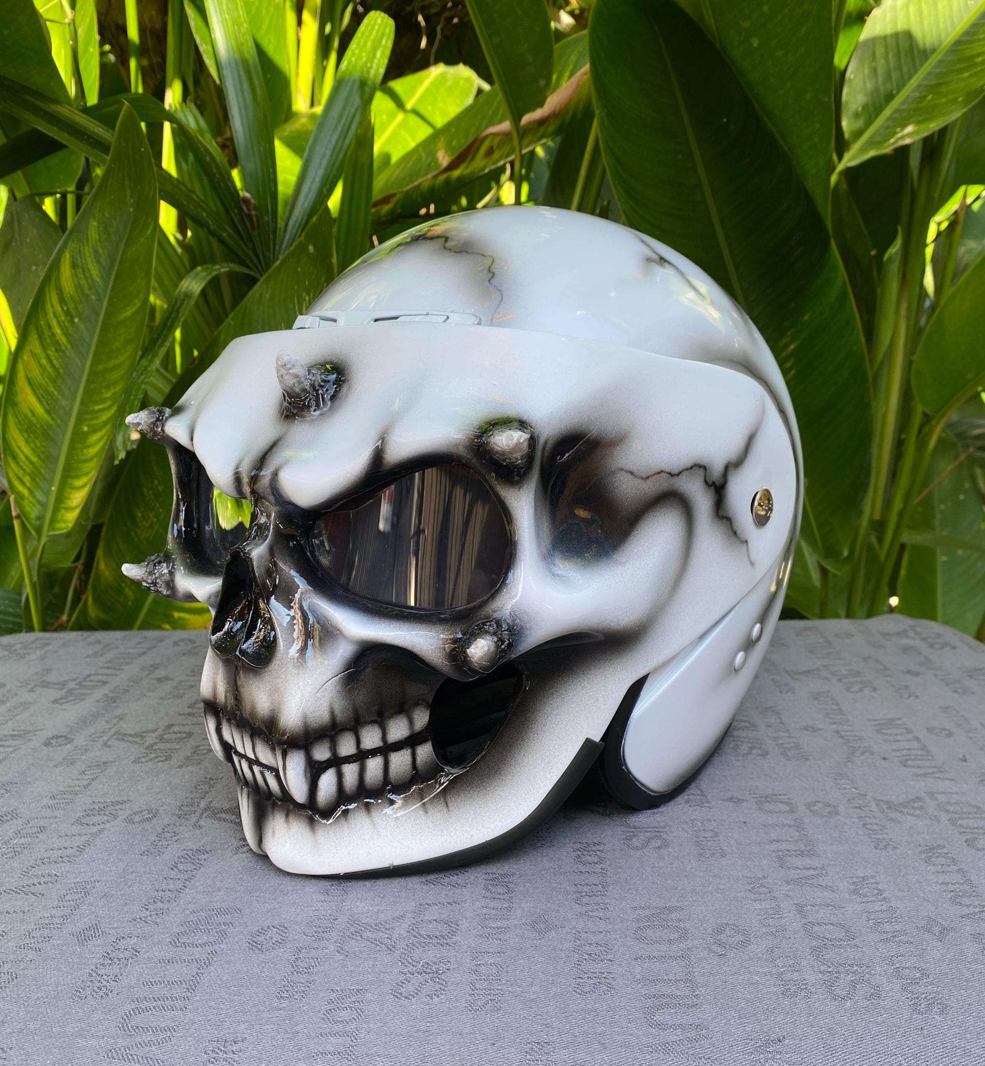 Custom Skull Motorcycle Helmet: Ghost Rider DOT Helmet - Etsy Custom Skull Motorcycle Helmet: Ghost Rider DOT Helmet - Etsy