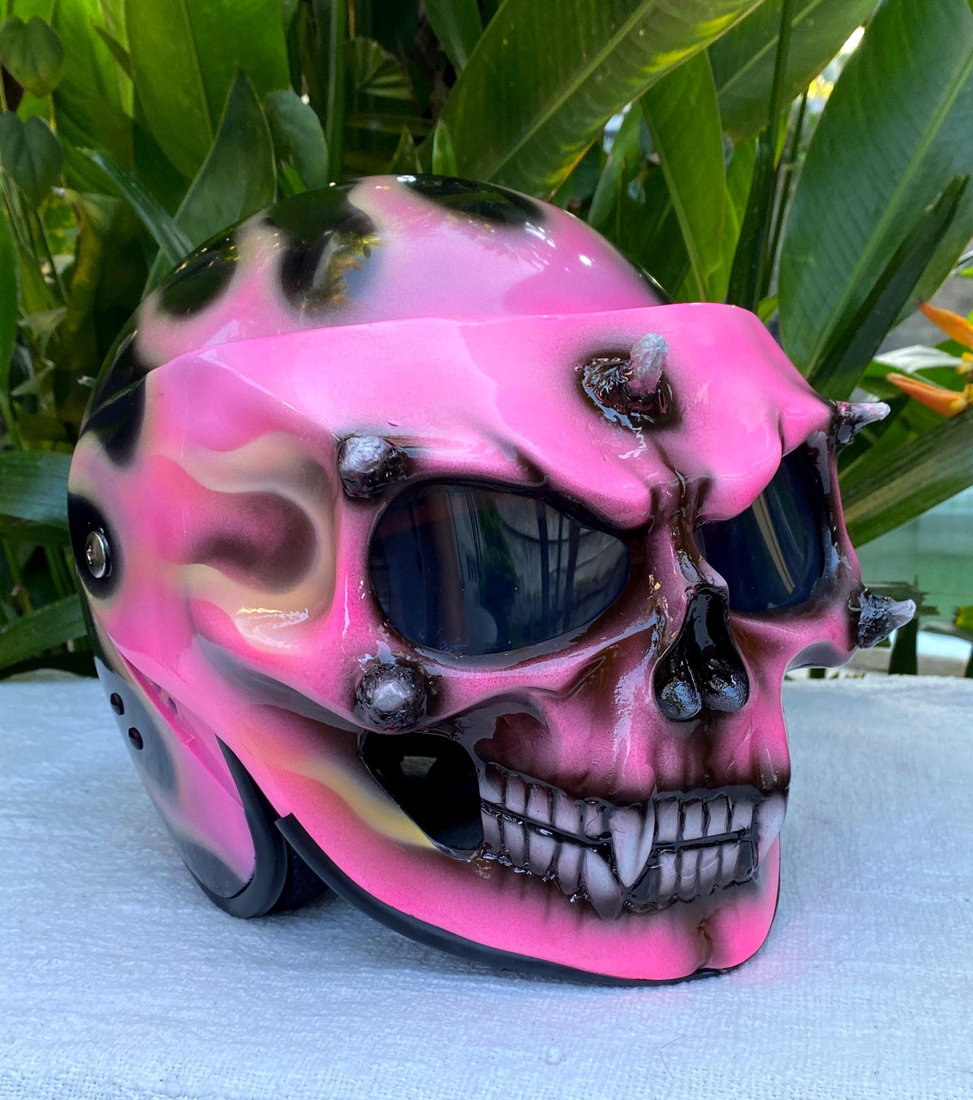 Różowy kask motocyklowy z czaszką, 3D niestandardowy kask Ghost Rider dla dziewcząt