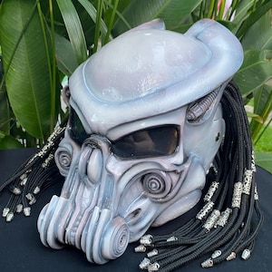 White Knight Alien Predator Robot Helmet 3D Airbrush Motorcycle Customized Helmet with Dreadlocks