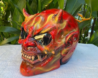 Custom Airbrushed Devil Motorcycle Helmet: 3D Skull Horns