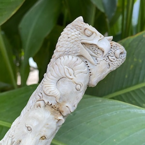 Wild Animals Carved Knife Handle Animal Kingdom Carved Antler Cane