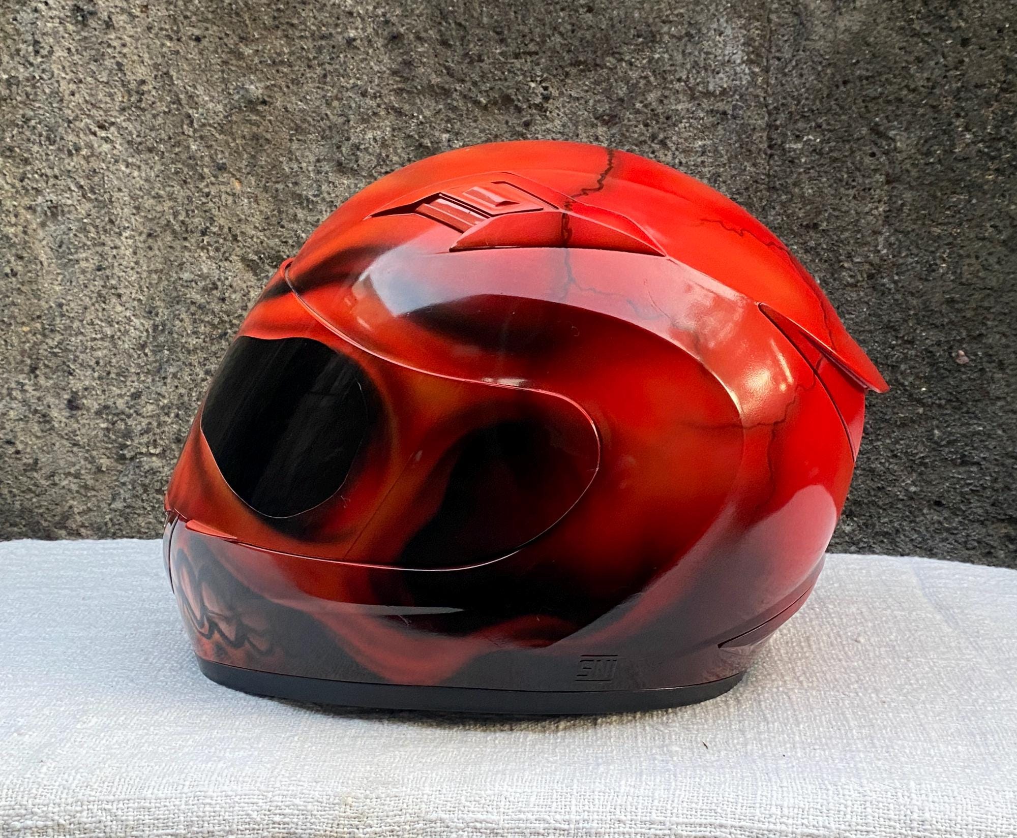 airbrush motorcycle helmet for sale Skull Custom Airbrush Motorcycle Helmet Second-rate Quality LOW PRICE
