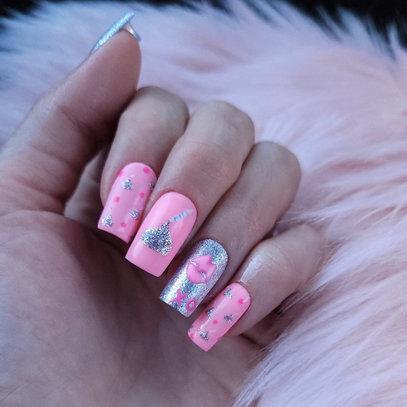 Buy Classic Silver Nails for Women by LAKME Online | Ajio.com