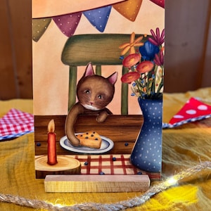 Postkarte "Kuchenkatze" | Ein fröhliches-warmes Motiv für Katzenfans, große und kleine Geburtstagskinder und alle, die Kuchen lieben.