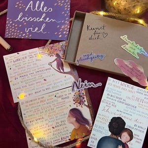 Box „Kunst für dich“ Affirmationen | Eine Schachtel mit 4 Postkarten und 4 Stickern - als Geschenkset oder für dich selbst.