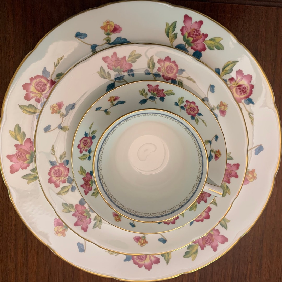 Wedgewood Chinese Flowers. 5 Piece Place Settingmade in England Etsy