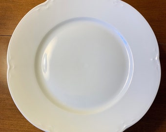 Hutschenreuther Racine White Pattern Large Dinner Plate Made in