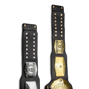 TrophySmack Championship Belt Hanging Wall Mount