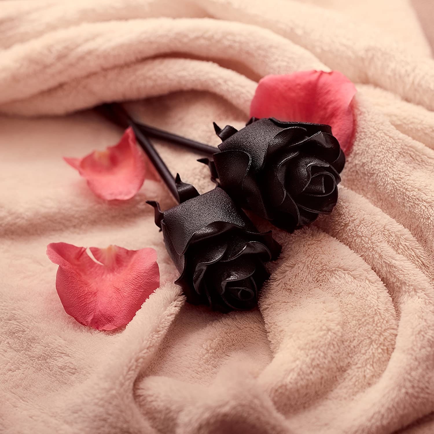 2 Roses Intertwined Together Forever Beautiful 6th Bouquet Etsy