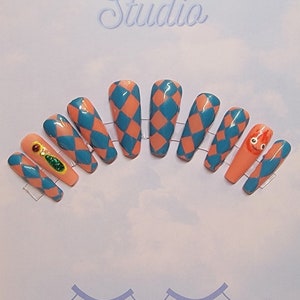 Howl | Full Nail Kit | High Quality Fake Nails | Stick On Nails | False Nails | Custom Handmade Nails | Press-on Nails