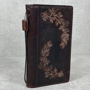 Funda de piel auténtica para Galaxy S25 S21 S22 S23 S24 55 53 71 Ultra FE Note A16 Cartera hecha a mano Ranuras para tarjetas Diseño de libro de lujo Carga inalámbrica