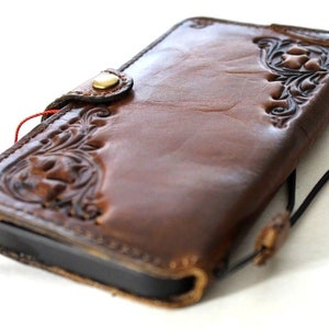 Funda de piel auténtica para Apple iPhone 16 E 15 14 13 12 11 Pro Max Wallet Xs Xr Diseño de arte vintage hecho a mano