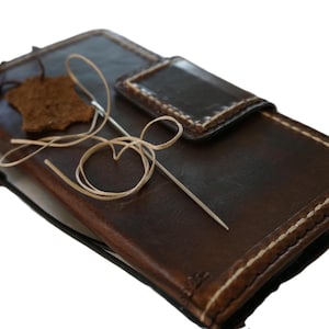 Cuir véritable fait main pour Galaxy Z Fold 6 3 4 5 Art Wallet Book Style biblique Carte de crédit Z FOLD Cover entièrement fait main Art de couture à la main