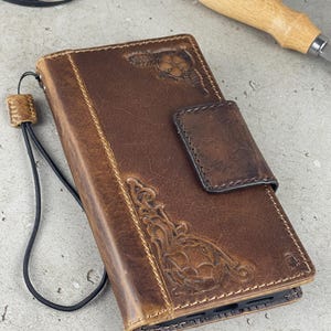Cuir véritable fait main pour Vivo X Fold 3 Pro Art Wallet Book Style Bible Cover pour carte de crédit entièrement fait main Magnet Art design