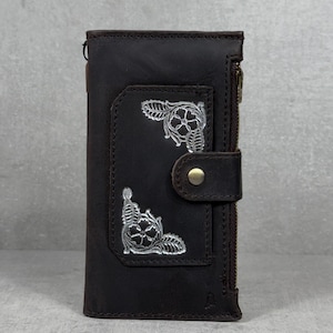 Capa de couro genuíno para Galaxy S25 S21 S22 S23 S24 55 56 71 Ultra FE Note A16 Carteira feita à mão com compartimentos para cartões e design de livro de luxo com carregamento sem fio