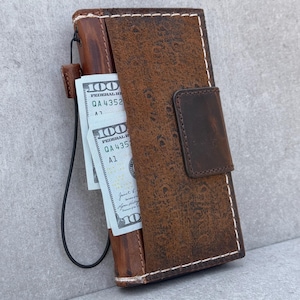 Capa de couro genuíno para Galaxy S25 S21 S22 S23 S24 55 53 71 Ultra FE Note A16 Carteira feita à mão Slots para cartão Design de livro de luxo