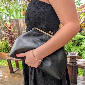 Pochette Kisslock en métal noir/Sac à bandoulière Kisslock souple/Cadre 20 cm (20 cm)/Sac bandoulière/Sac à main/Simili cuir