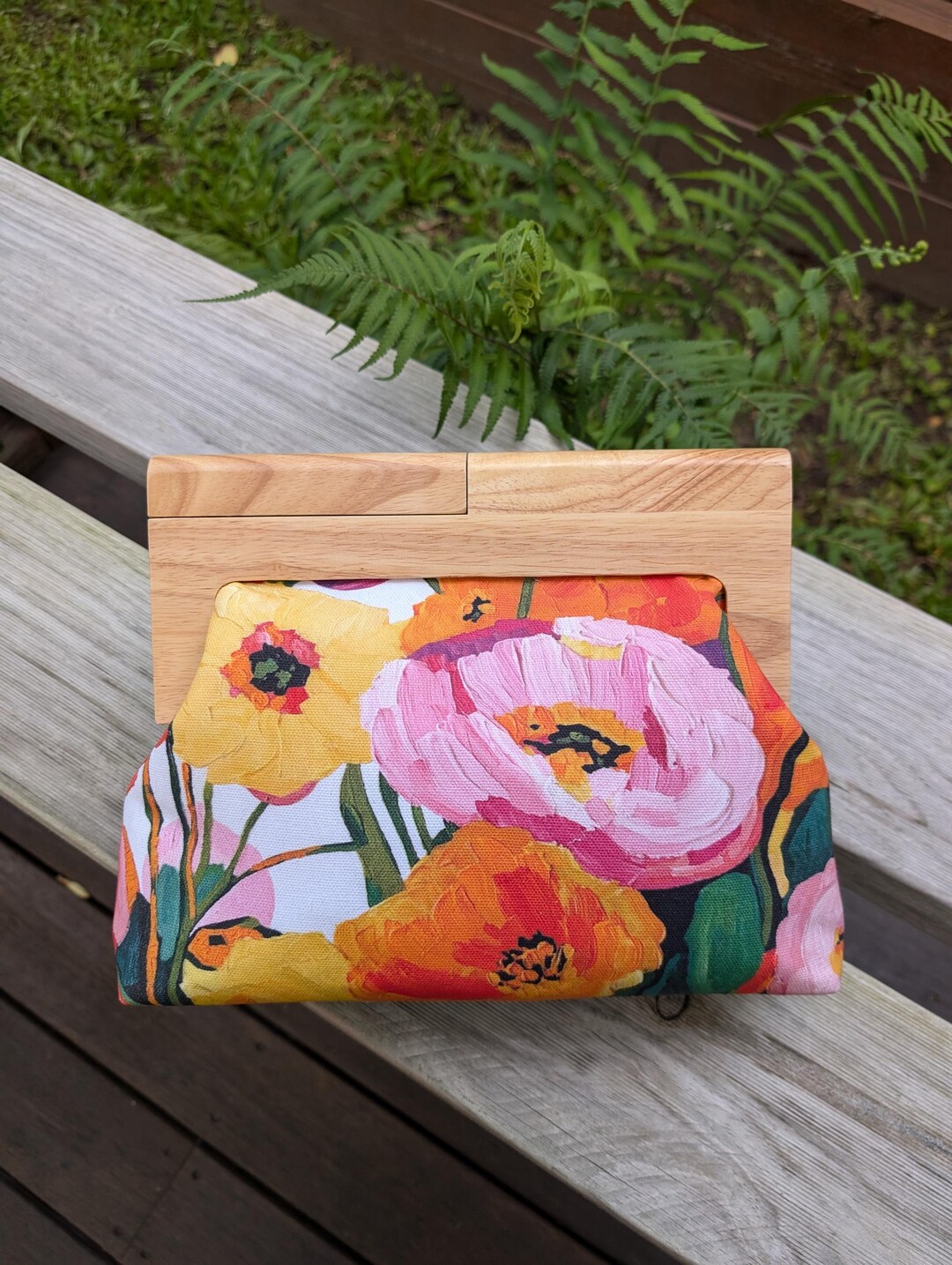 SMALL CANVAS CLUTCH POPPY DIVINE main image 1
