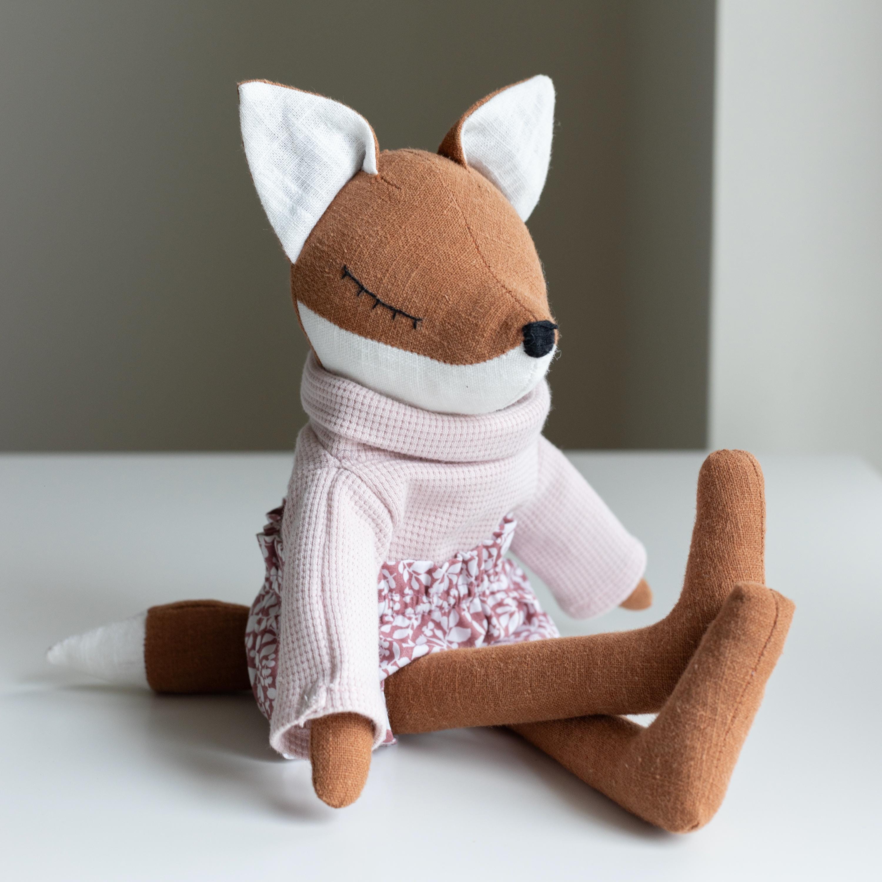 キツネのぬいぐるみの縫製パターン PDF、洋服の作り方チュートリアル