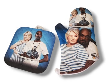 Martha & Snoop Custom Oven Mitt and Pot Holder Set