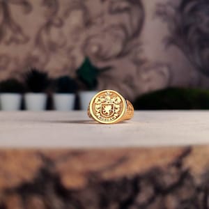 Family Crest Ring, Coat of Arms Ring for Personalized Jewelry, Personalized Gold Signet Ring Custom Engraved image 2