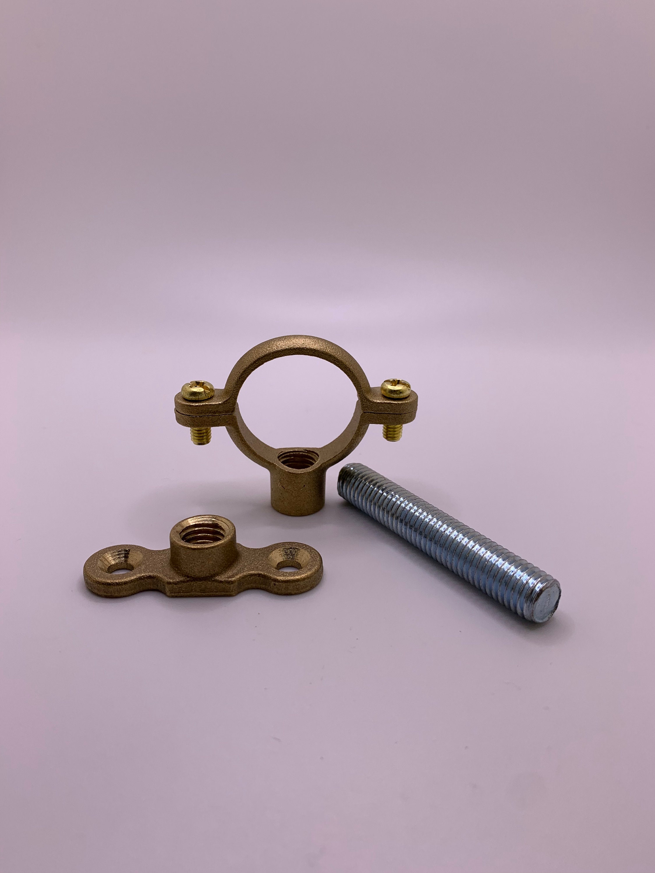 Greened House Brass Munsen Pipe Ring Clip & Backplate 15mm - Available in  Packs of 2 : Amazon.co.uk: DIY & Tools