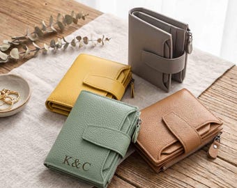 Portafoglio in pelle RFID personalizzato, portamonete con cerniera in pelle bovina pieno fiore, porta carte a due ante con incisione personalizzata, regalo di viaggio per anniversario