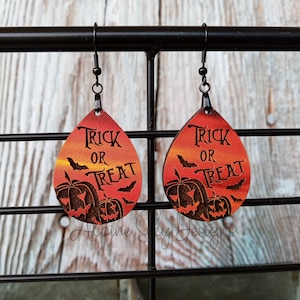 Halloween Earring SVG Glowforge Laser Halloween Earrings SVG Trick Or Treat Earring SVG File Pumpkin Earrings Svg Bats Halloween Svg Files