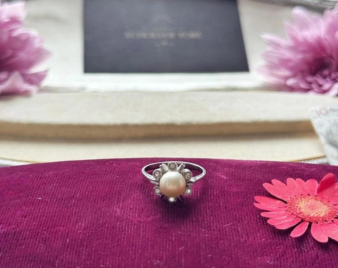 Vintage Silver-Tone Faux-Pearl Halo Ring –Size L 1/2 – Statement Cocktail Piece