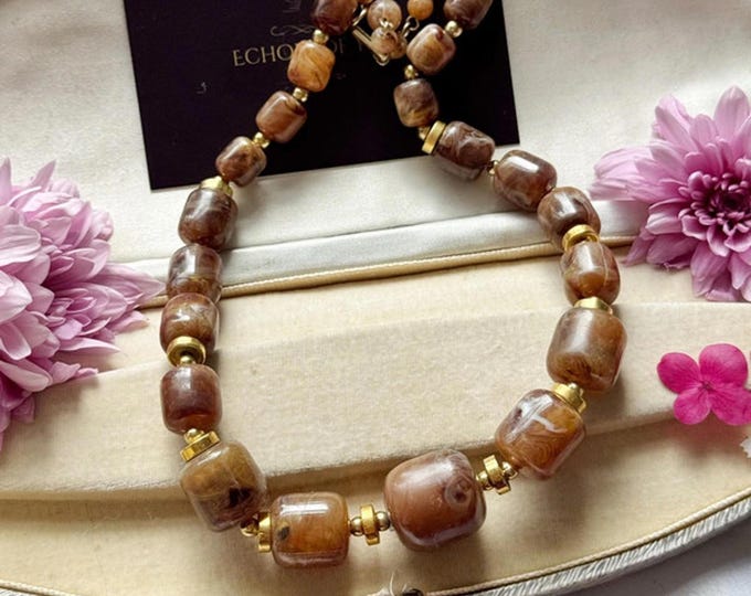Chunky caramel brown marbled statement necklace with gold-tone spacers