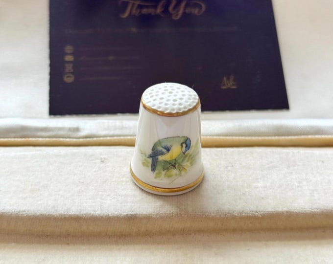 Royal Worcester Blue Tit Thimble – Signed by C. Farmer
